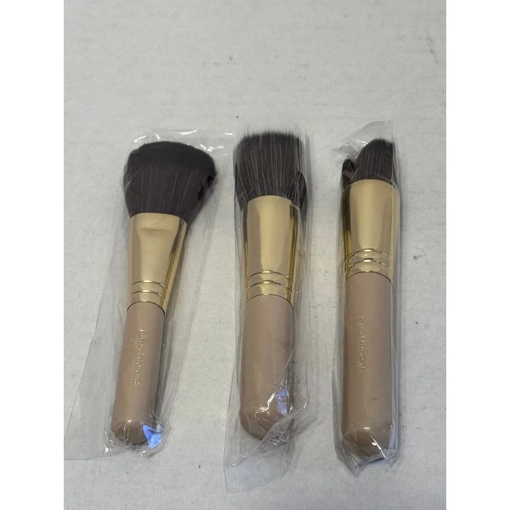 Bare Minerals flawless application Makeup brushes lot and Makeup bag NEW